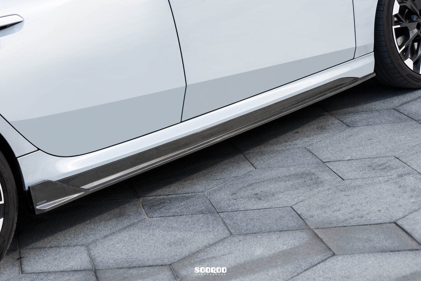 BMW 2系F74 SQ款碳纖維測裙 T-129