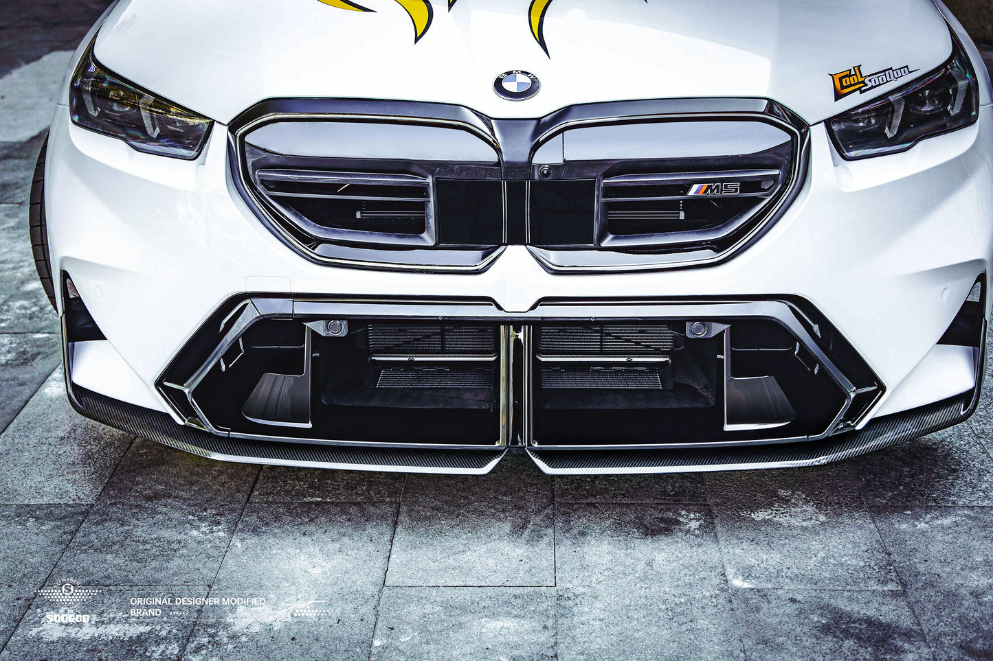 BMW M5 G90 G99 MP款碳纖維前下擾流 T-471