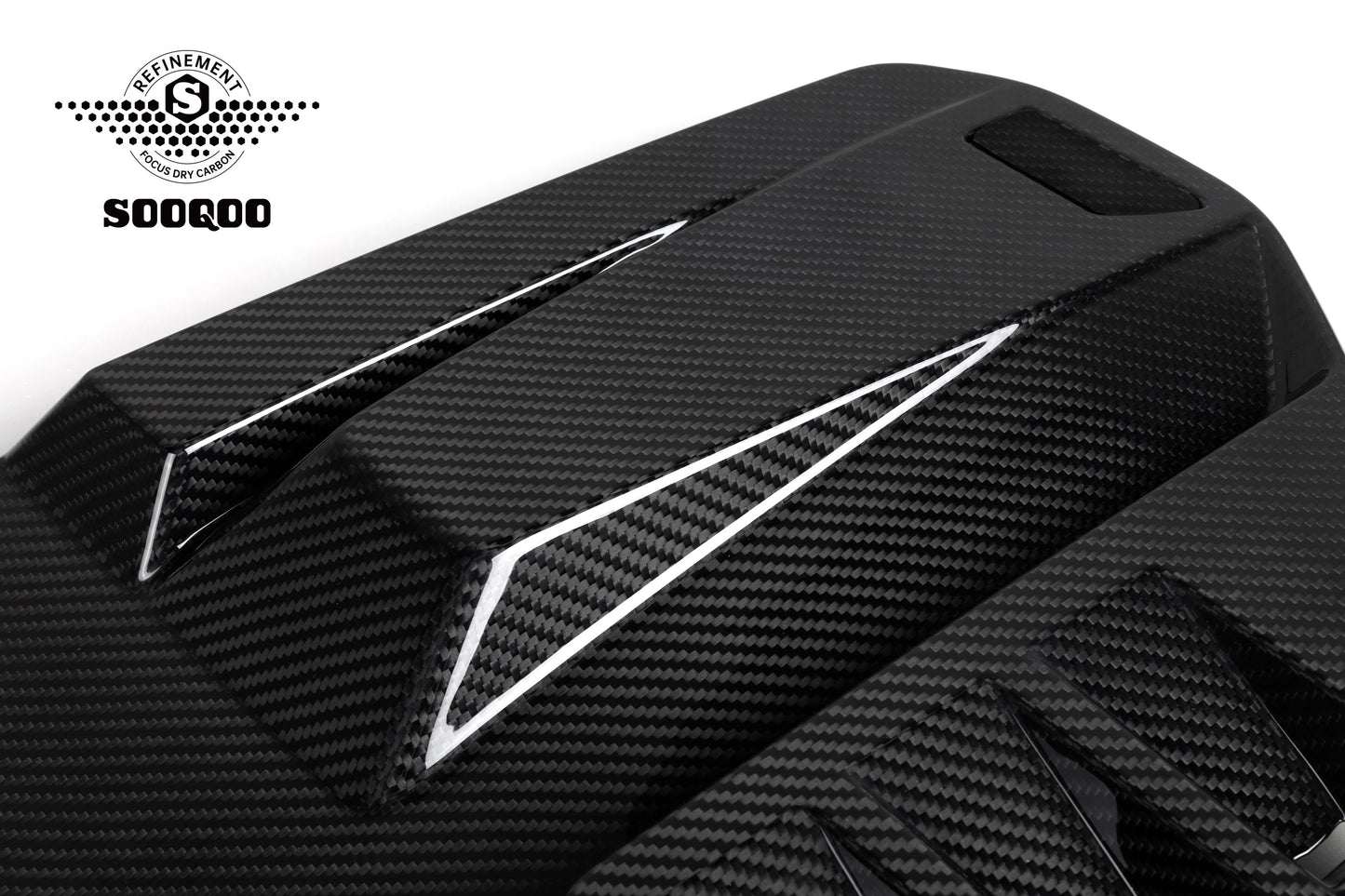 BMW M2 G87 碳纖維引擎室飾蓋 T-347