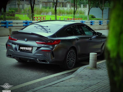 BMW M8 F93 PSM款碳纖維尾翼 T-061