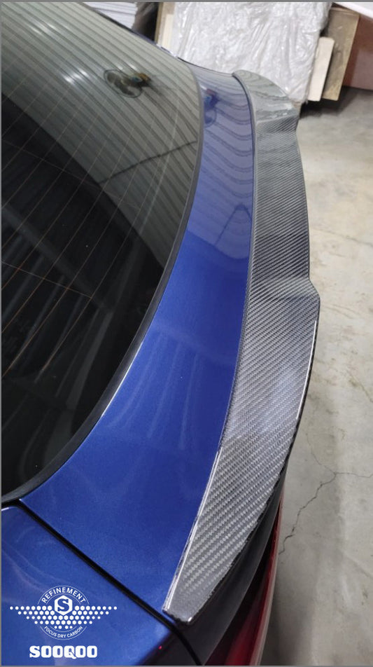 BMW X4M F98 LCI M款碳纖維尾翼 T-148