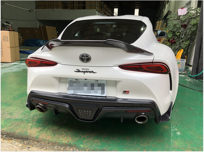 TOYOTA SUPRA SQ款碳纖維尾翼 T-035