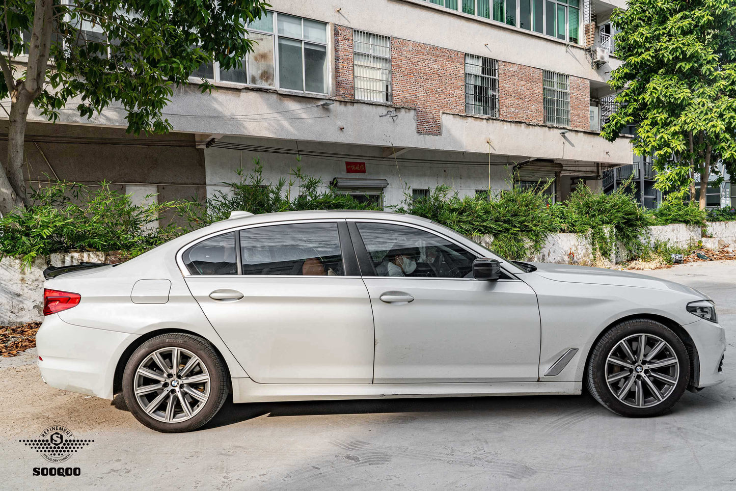 BMW M5 F90 PSM款碳纖維尾翼 T-051