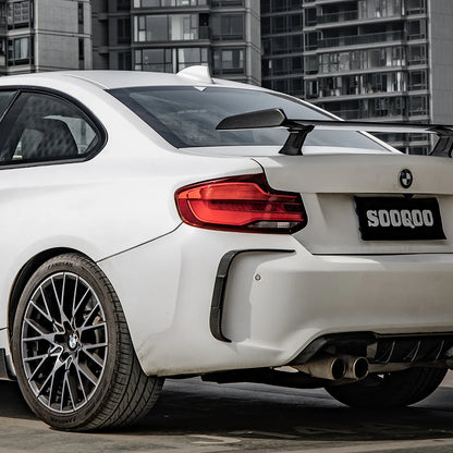BMW M2 F87 SQ款雙門碳纖維後側出風口飾板