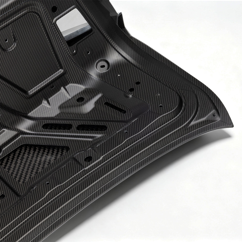 BMW M4 G82／4系 G22 SQ-V2 白色底漆後車箱蓋 SQ-062-V2