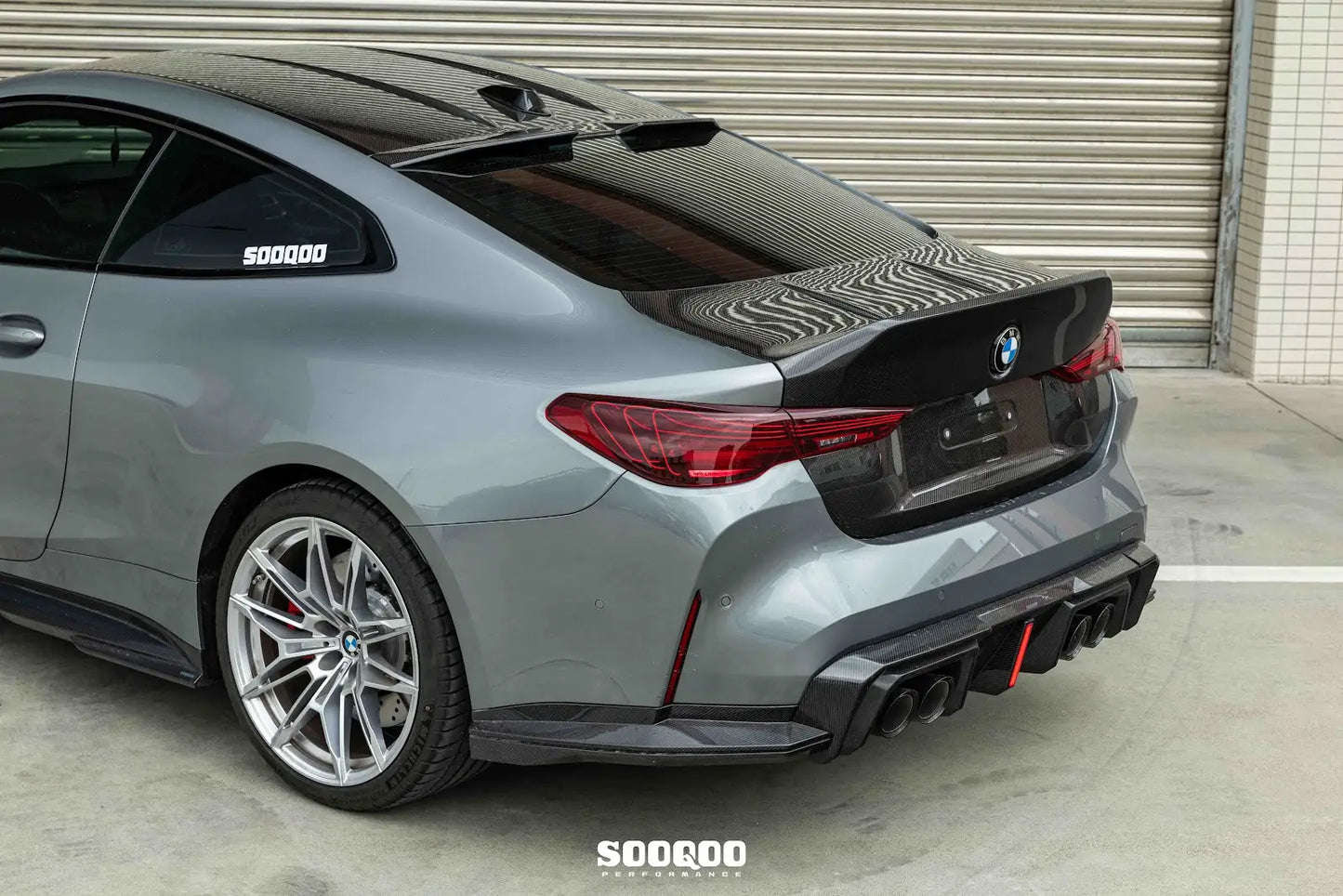 BMW M4 G82 CSL款碳纖維後車箱蓋 T-550